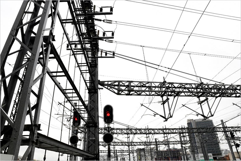 Licitación de dos contratos de suministro de energía eléctrica 100% renovable a las instalaciones de Adif