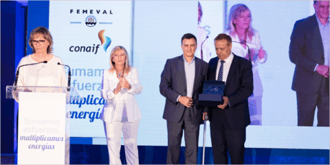 Reconocimiento a Bosch Home Comfort por la donación de equipos de calefacción y ACS