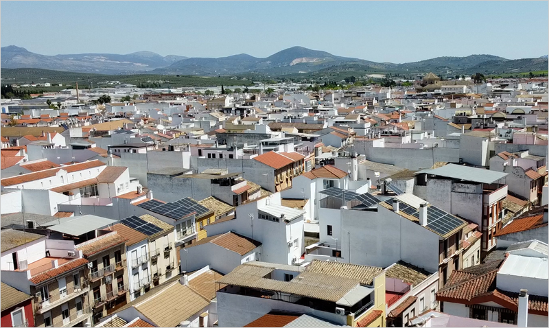 Un estudio identifica cinco edificios de Lucena con potencial para instalar sistemas solares