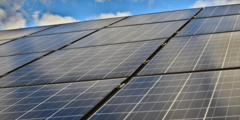 La cubierta del antiguo matadero de Amposta se adapta para uso solar y se cede a la CEL Cámara Ebro