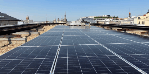 El Congreso de los Diputados acoge paneles solares que permitirán un autoconsumo anual de 90 MWh