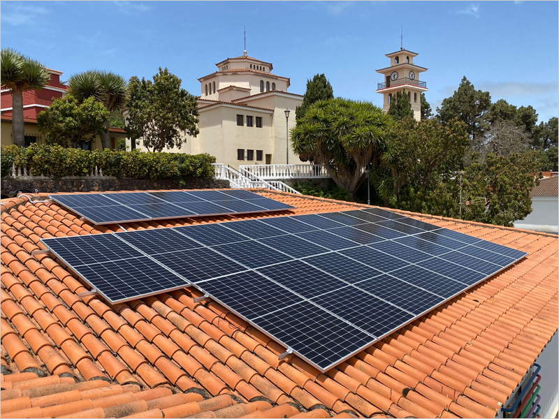 La transición energética y el autoconsumo permiten a El Rosario ahorrar hasta un 70% en su factura eléctrica