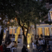 El Palacio de Santa Bárbara de Madrid se ilumina durante ART IN PLACE 2025 a cargo de Roblan