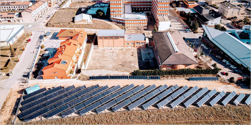 En marcha la primera instalación de un campo solar mixto hibridado con la red de calor de Ólvega