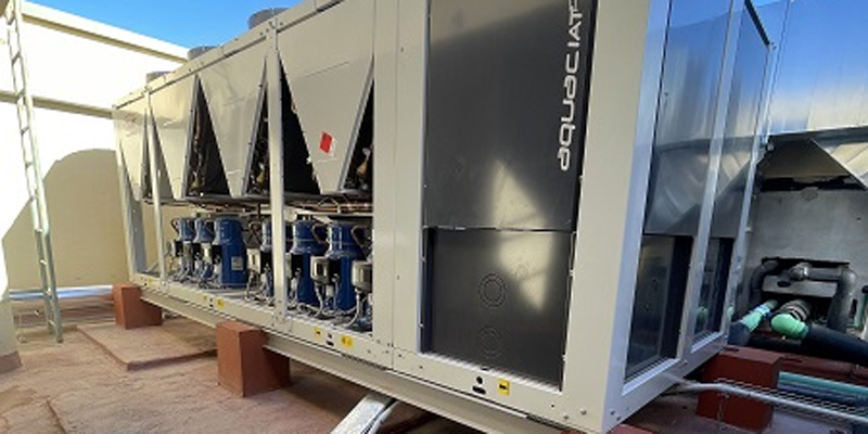 La Universidad de Alicante renueva la climatización de la Facultad de Filosofía y Letras III