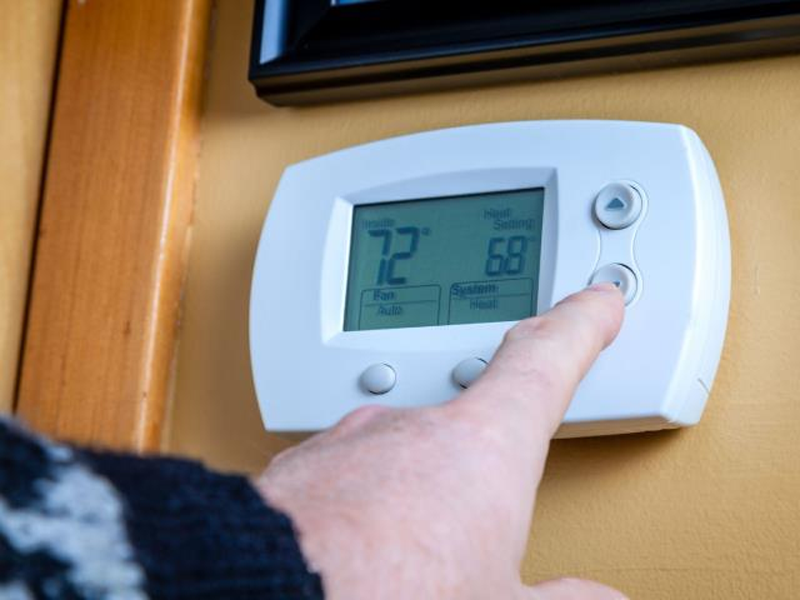 En marcha un servicio de asesoramiento energético para familias, comercios y empresas de Vilanova i la Geltrú