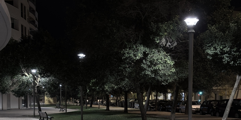 Concluye la renovación de luminarias por tecnología LED en la barriada de Pescadería en Huelva