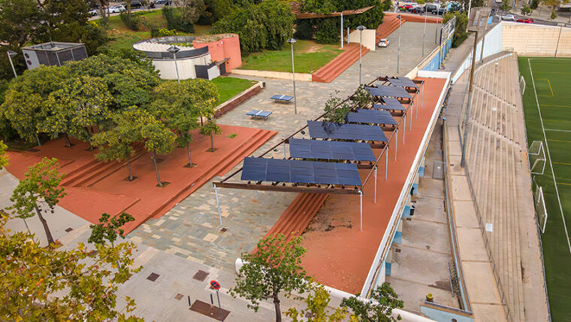 En marcha el servicio de autoconsumo compartido en dos instalaciones fotovoltaicas de Barcelona