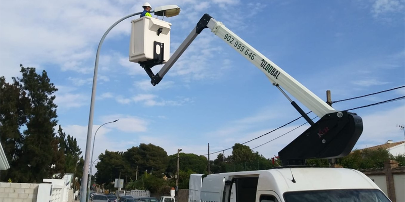El mantenimiento y mejora del alumbrado público y del sistema de telegestión municipal de Chiclana sale a licitación