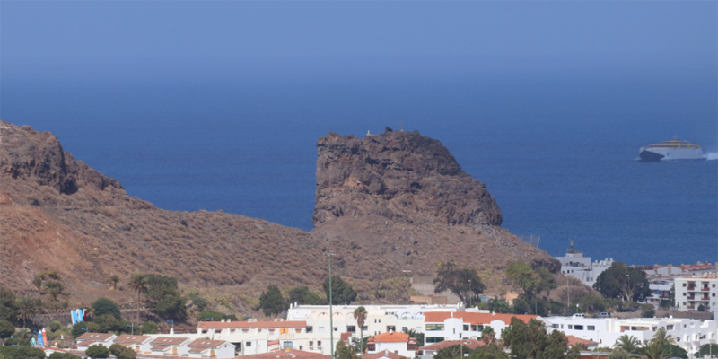 A licitación dos instalaciones solares fotovoltaicas en aparcamientos públicos de Agaete