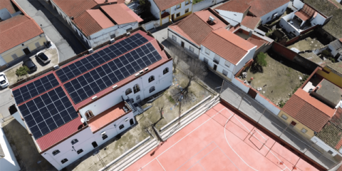 Un total de 98 municipios pacenses se benefician de las ayudas para redactar proyectos de autoconsumo