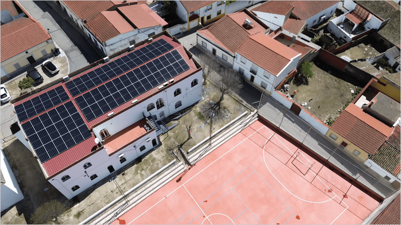 Un total de 98 municipios de la provincia de Badajoz se benefician de las ayudas para autoconsumo fotovoltaico