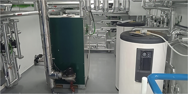 En todos los centros se ha llevado a cabo una renovación integral de la sala de producción de calor incorporando tecnologías limpias.