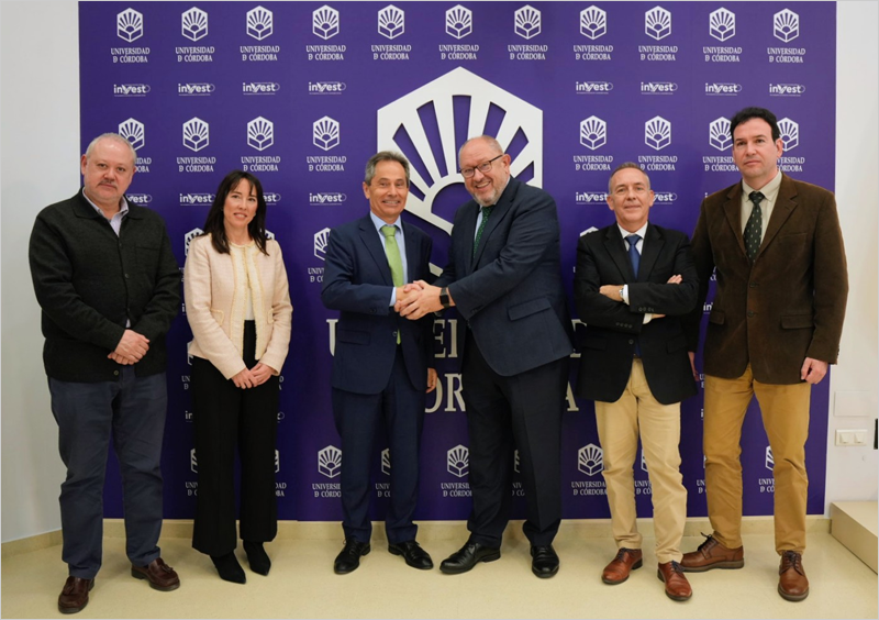 Formalizado el contrato para el suministro eléctrico 100% renovable en los centros de la UCO