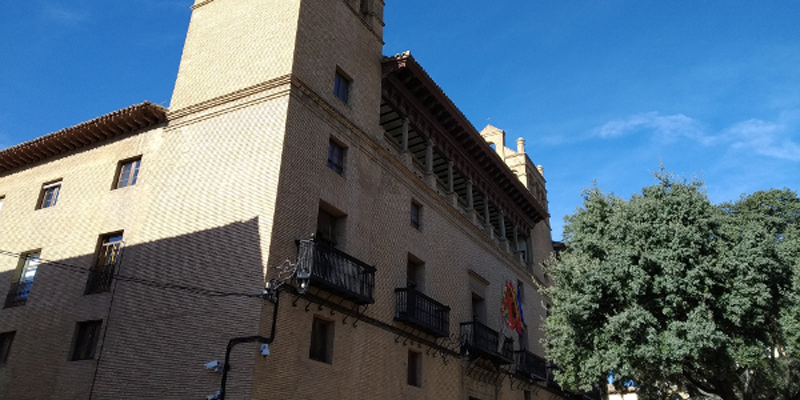 del alumbrado en el casco antiguo y la iluminación monumental de la Casa Consistorial