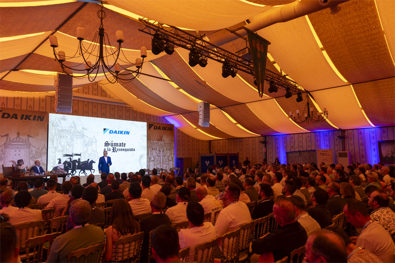 Normativa, eficiencia energética y formación, ejes de Daikin ante los retos del sector en Puy du Fou España