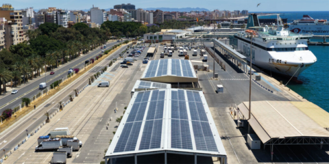 La nueva planta fotovoltaica del Puerto de Almería reducirá 247 toneladas de CO₂ al año