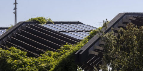 Cerca de un centenar de hogares ya participan en el autoconsumo solar municipal compartido de Barcelona
