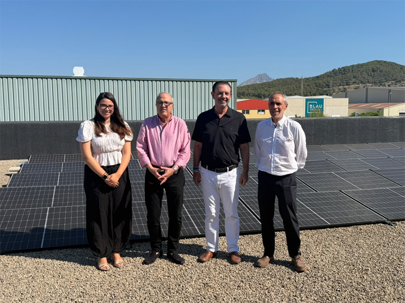 IB3 incorpora una instalación fotovoltaica que reducirá cerca del 50% de su factura energética