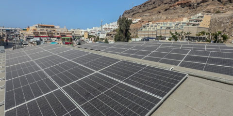 El intercambiador de Mogán incorpora una planta fotovoltaica de 65,88 kWp con baterías