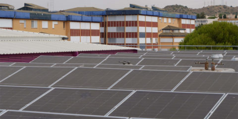 El Aulario Severo Ochoa, primer edificio del plan de la UMA que cubre el 100% de su demanda eléctrica