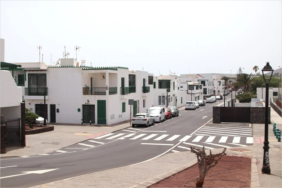 La renovación del alumbrado público del casco antiguo de Playa Blanca en Yaiza sale a licitación