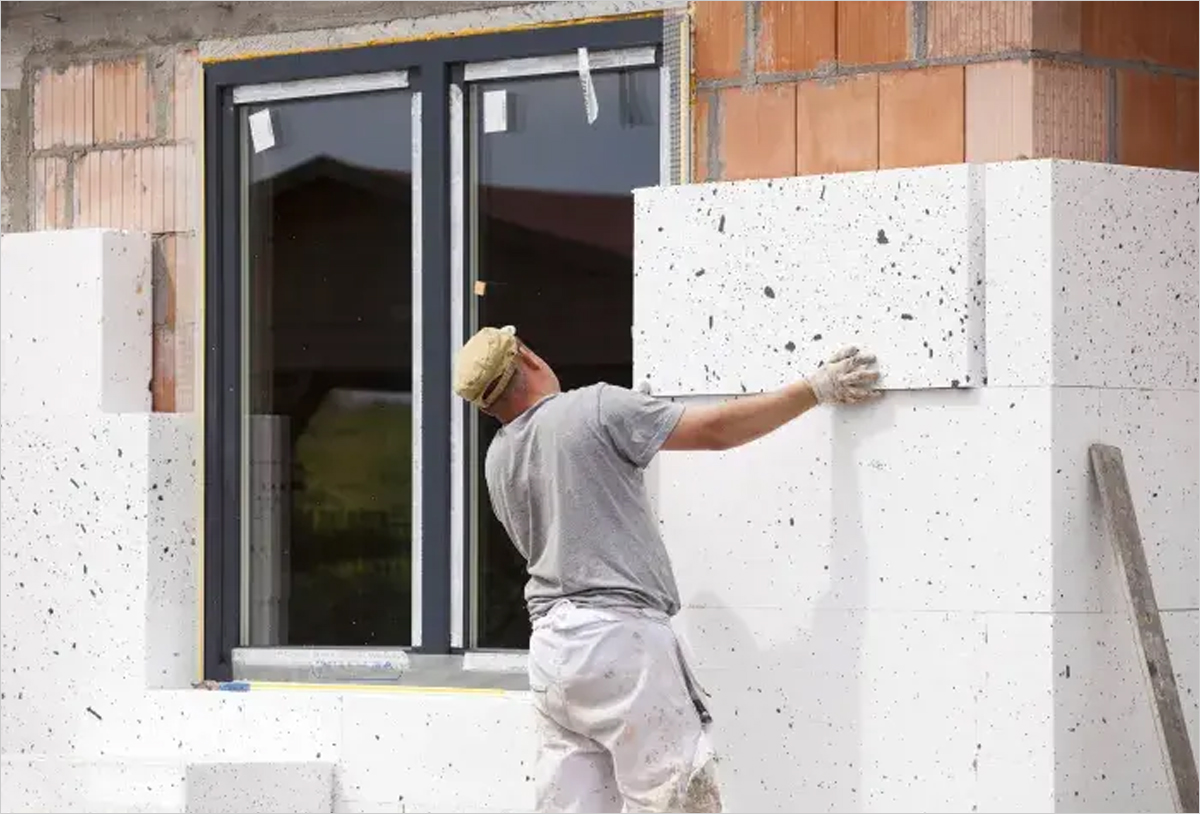 Andalucía impulsa la eficiencia energética de 240 edificios con más de 9,2 millones de euros en ayudas