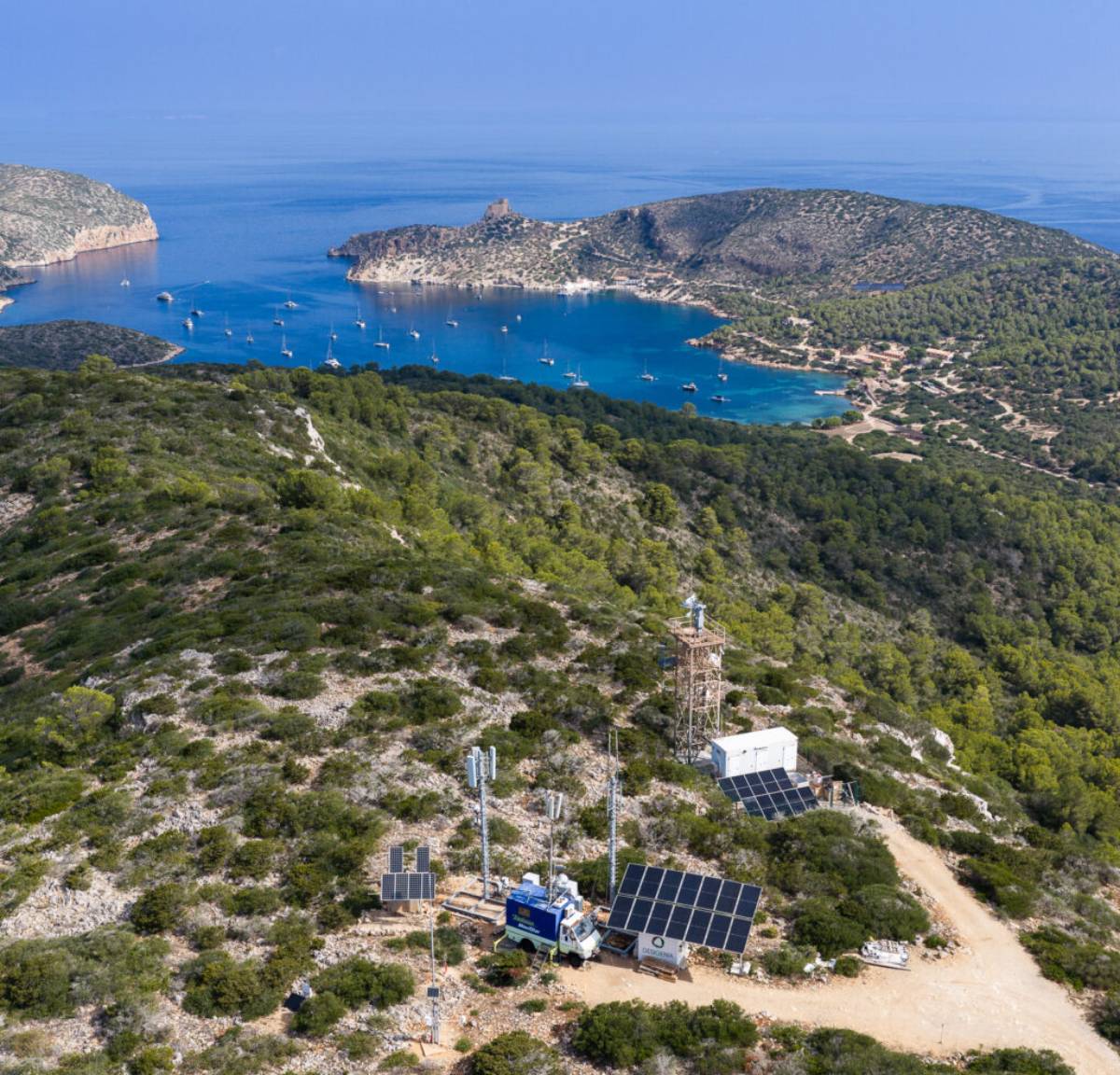 Sistema de energía híbrida en la isla de Cabrera
