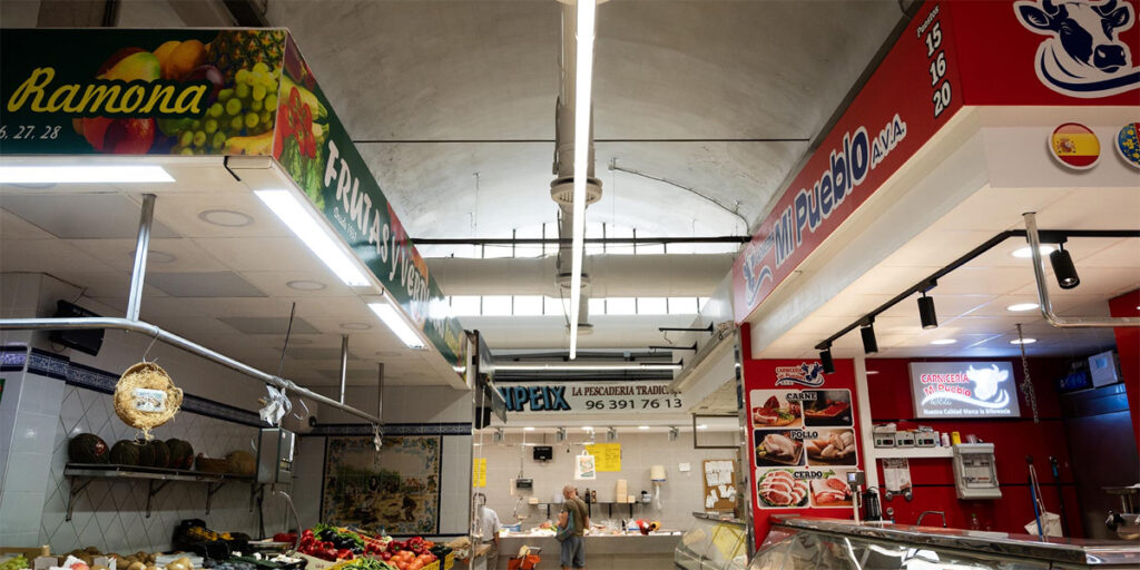 El Mercado de Rojas Clemente de Valencia mejora su eficiencia energética tras la renovación de sus instalaciones