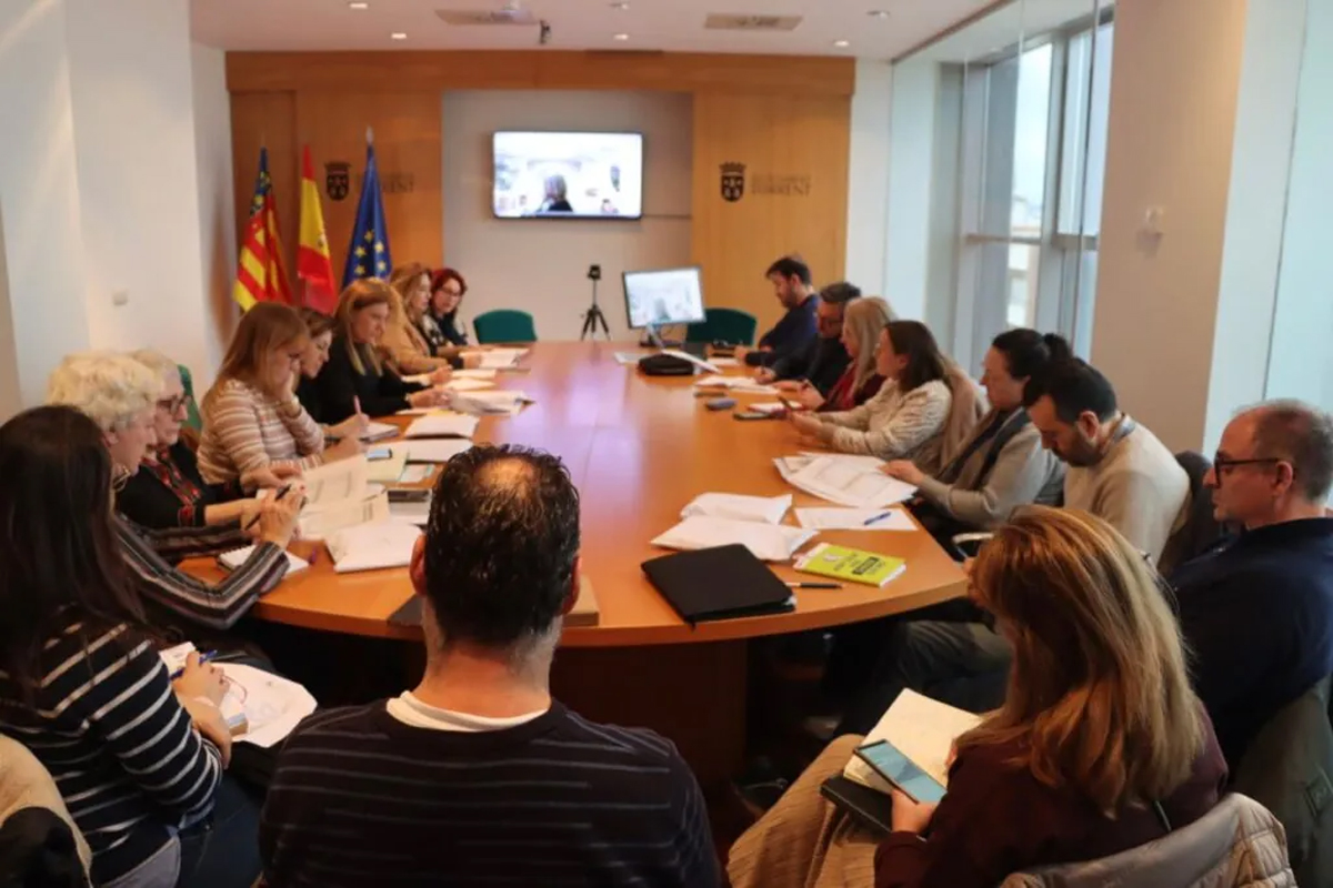 Imagen de recurso sobre colegios públicos de Torrent y mejoras de climatización, ventilación y protección solar.